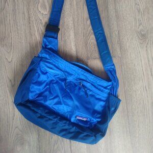 Patagonia crossbody bag